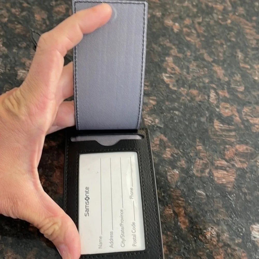 Samsonite luggage tag black leather